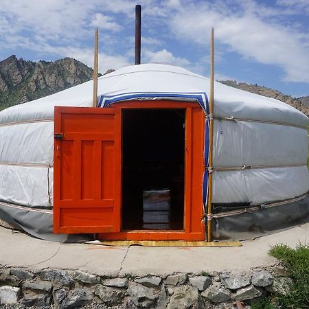 My Mongolia Eco Ger Camp Hotel Nalayh Exterior foto