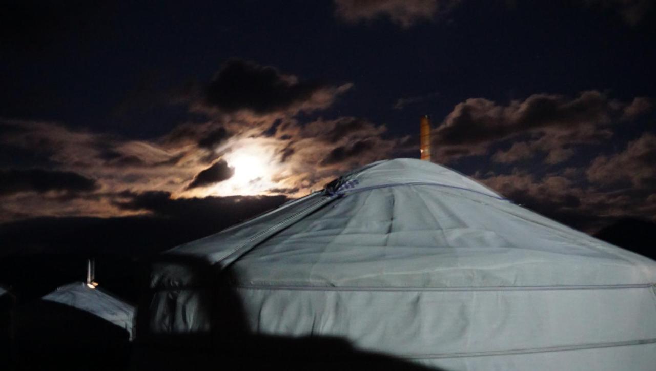 My Mongolia Eco Ger Camp Hotel Nalayh Exterior foto